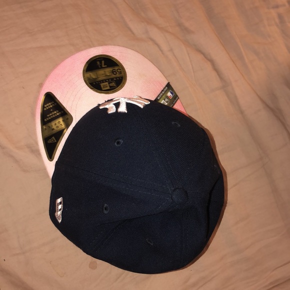 New York Yankees Mothers Day On Field 59FIFTY - Picture 2 of 4